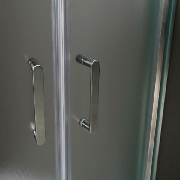 Душевой уголок BelBagno Uno UNO-R-2-80-C-Cr 80х80 профиль хром, прозрачное стекло Душевой уголок BelBagno Uno UNO-R-2-80-C-Cr 80х80 профиль хром, прозрачное стекло