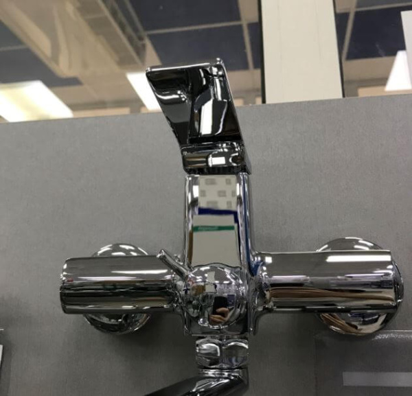 Смеситель универсальный Accoona H122 A71122 хром