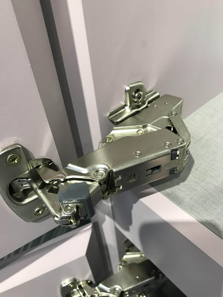 Шкаф-пенал Kerama Marazzi Cubo 35 R мальва матовый