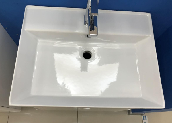 Раковина Aquanet Латина 242905 60,5x47,5 белая