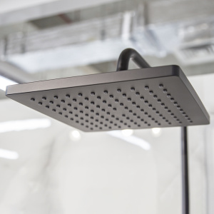 Душевая стойка AVS Cube черный матовый Душевая стойка AVS Cube черный матовый